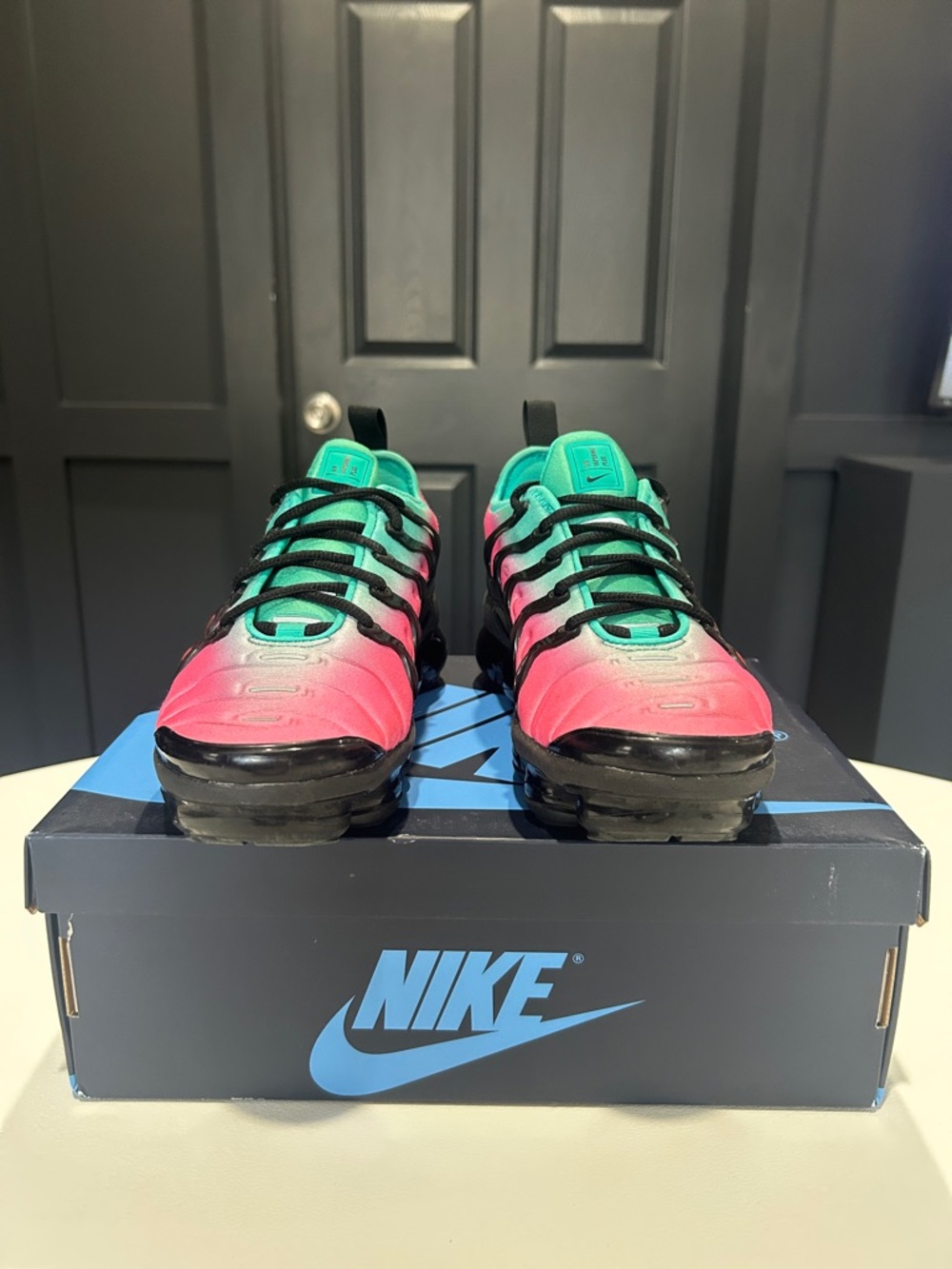 Nike Air VaporMax Plus “Pink Blast Clear Jade” Women’s Size 6.5 - Picture 4 of 9